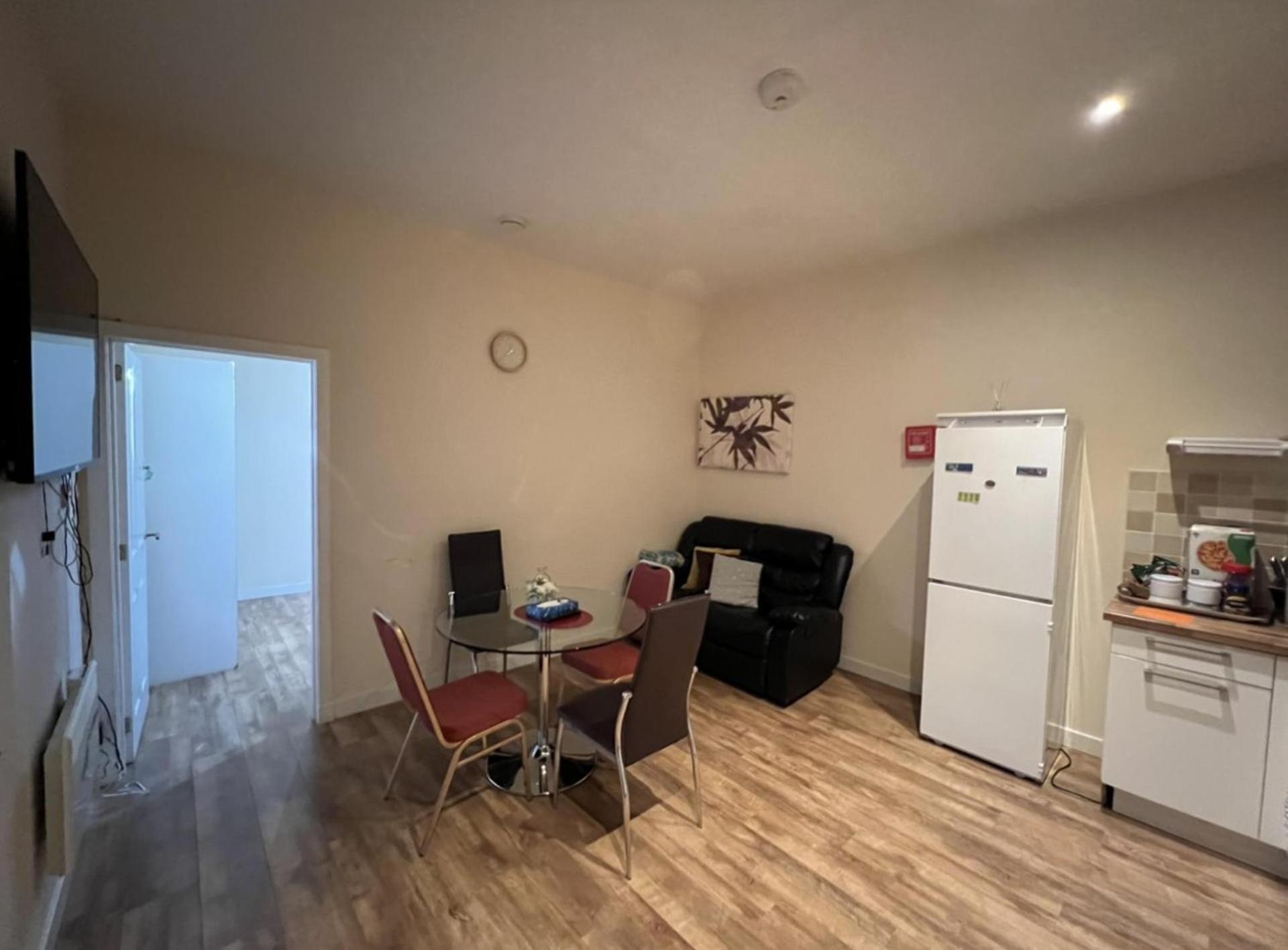 Aberdeen Stay Central 2-Bedrooms Apt-No Party Eksteriør bilde